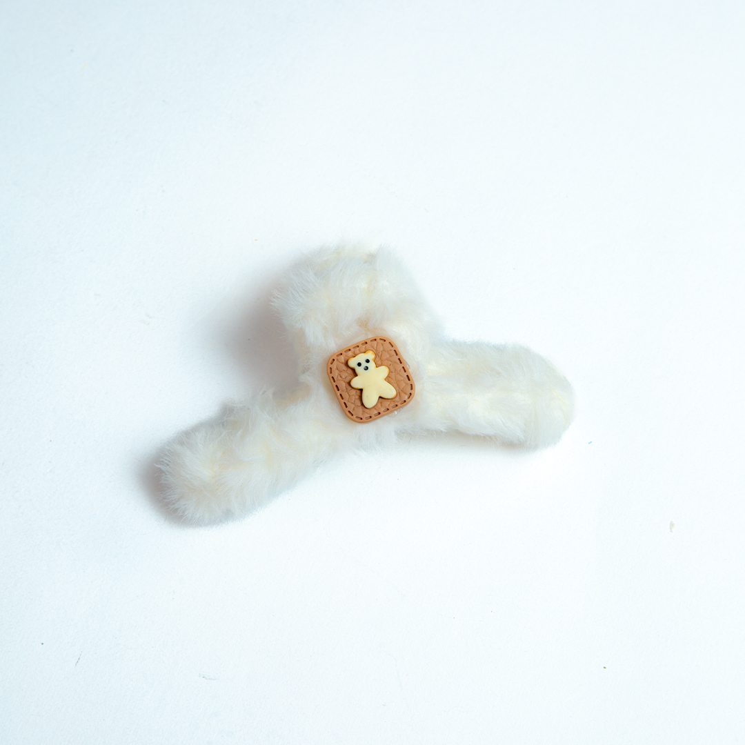 Bear Fluffy Hair Clip [D- 922]