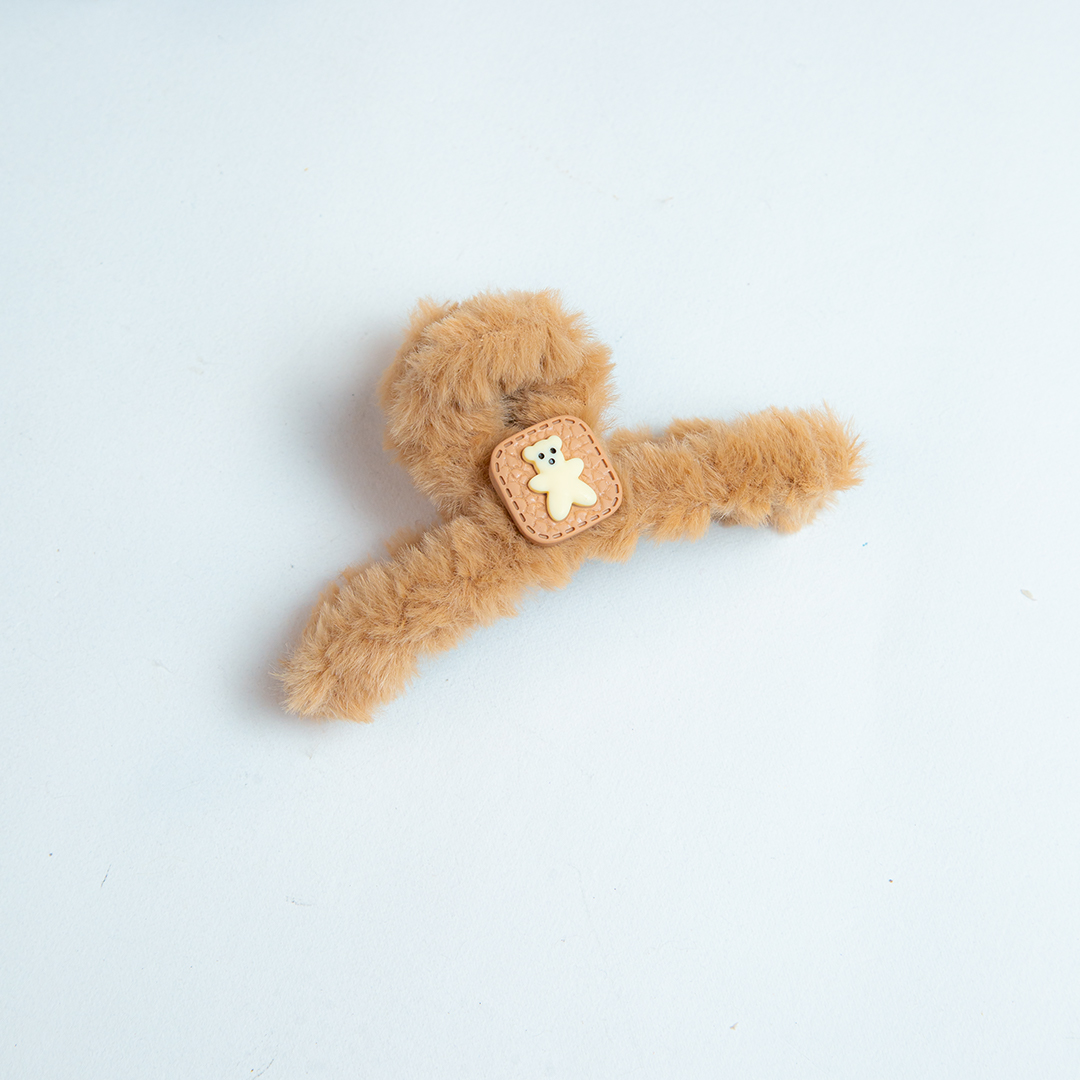 Bear Fluffy Hair Clip [D- 922]