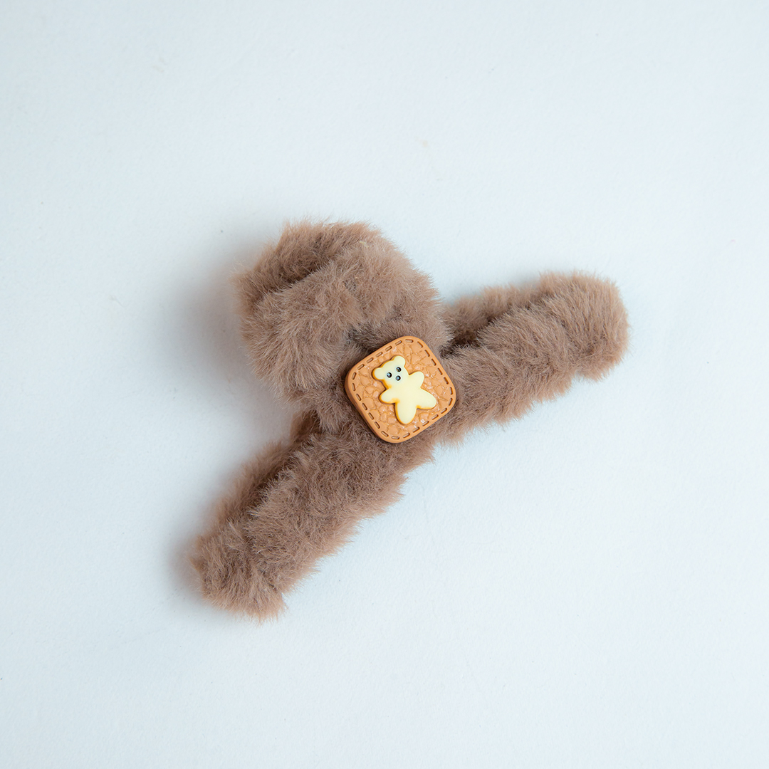 Bear Fluffy Hair Clip [D- 922]
