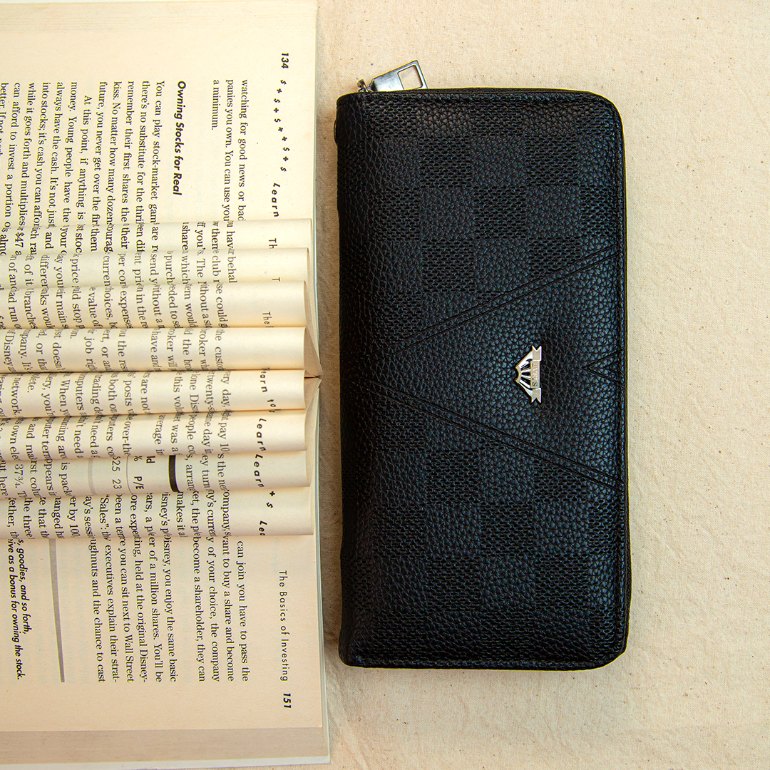 Women Leather Wallet (D- 821)