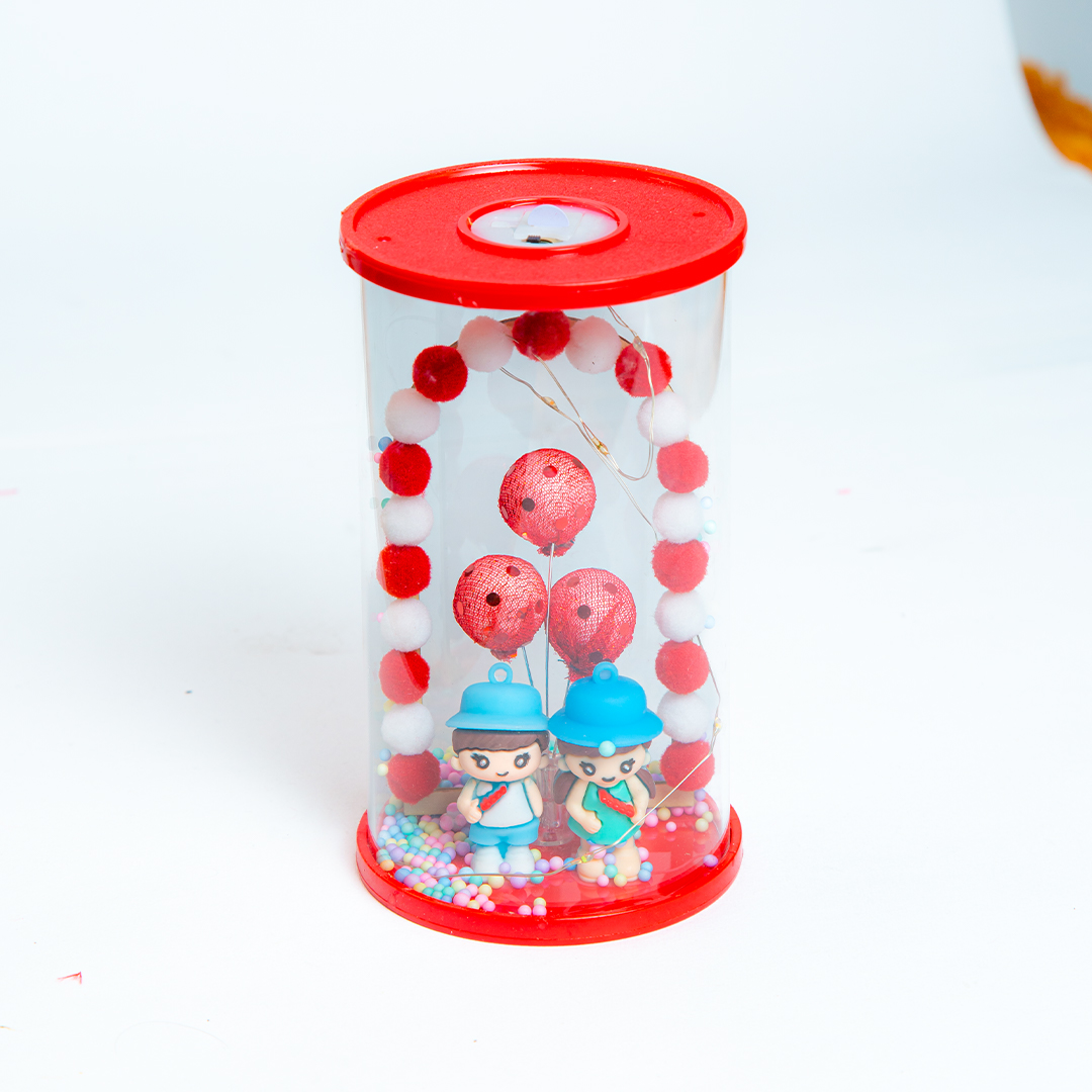 Cute Couple LED Stratue