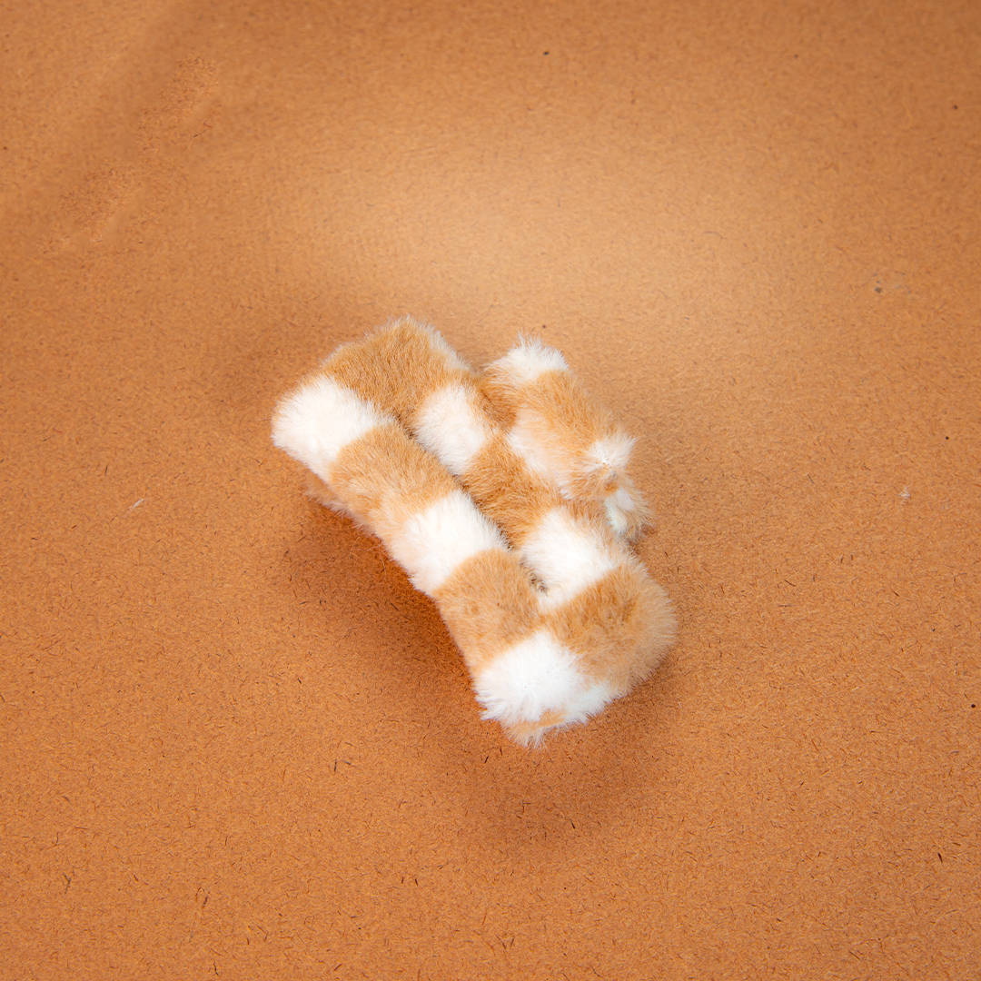 Two Tone Fluffy Hair Clip (D- 1132)