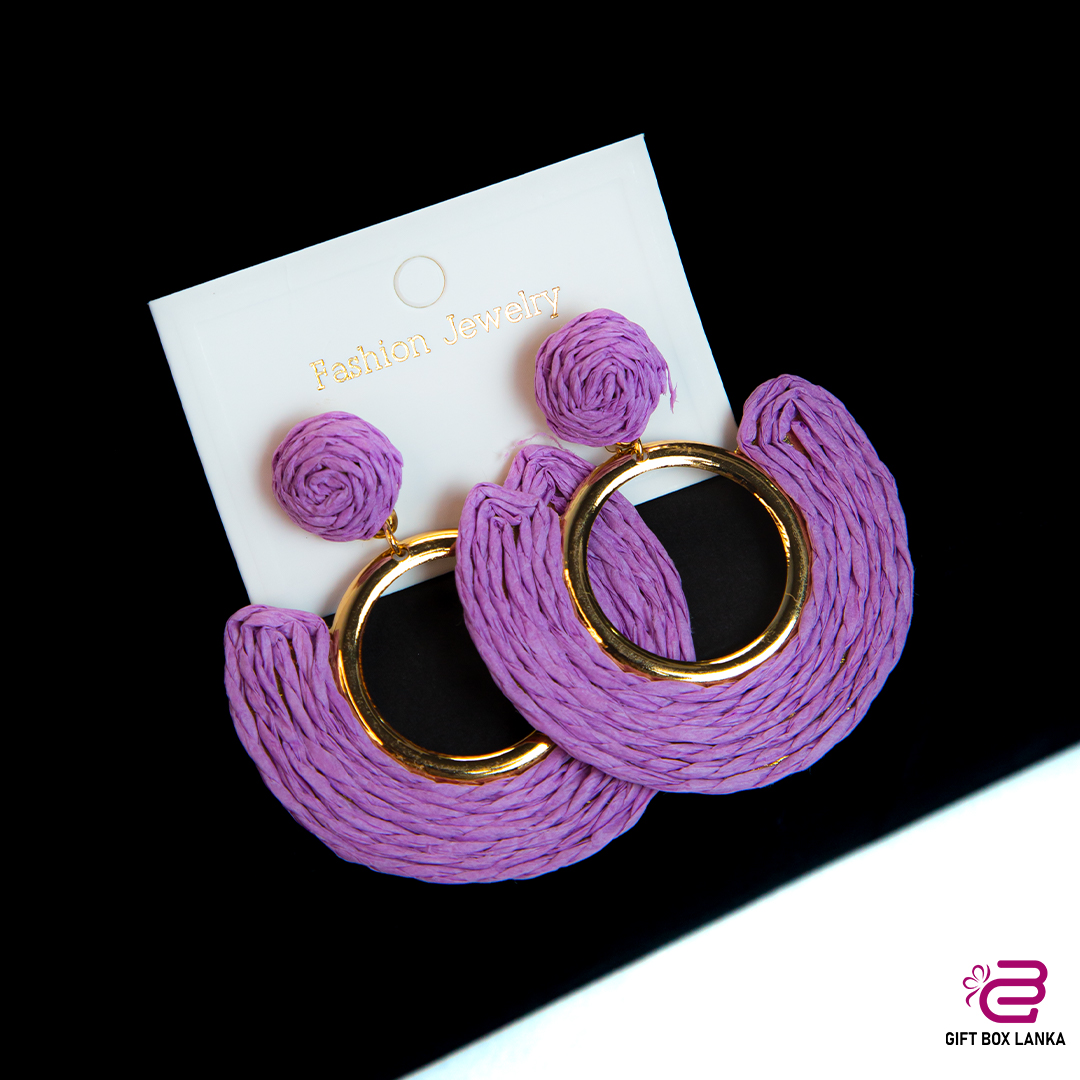 Fashionable Earring  (D -1131)